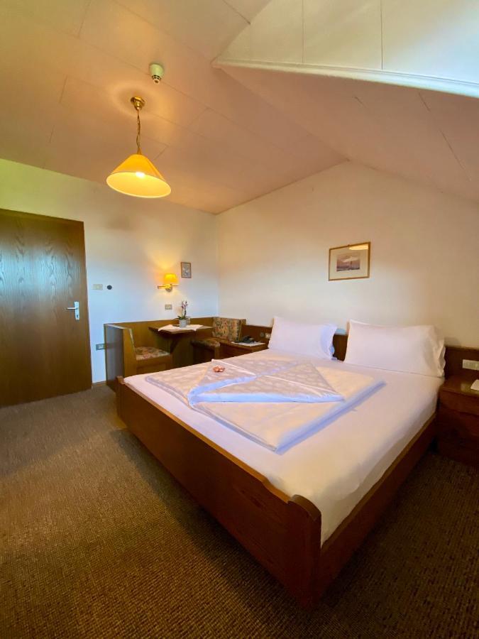 Budget Double Room not renovated