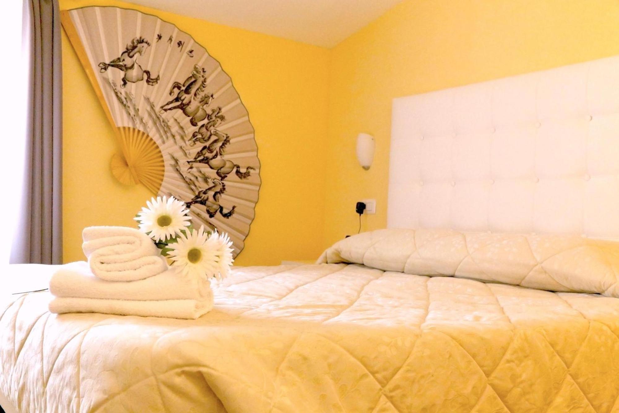 Double or Twin Room Attic,1695762243:JPEG