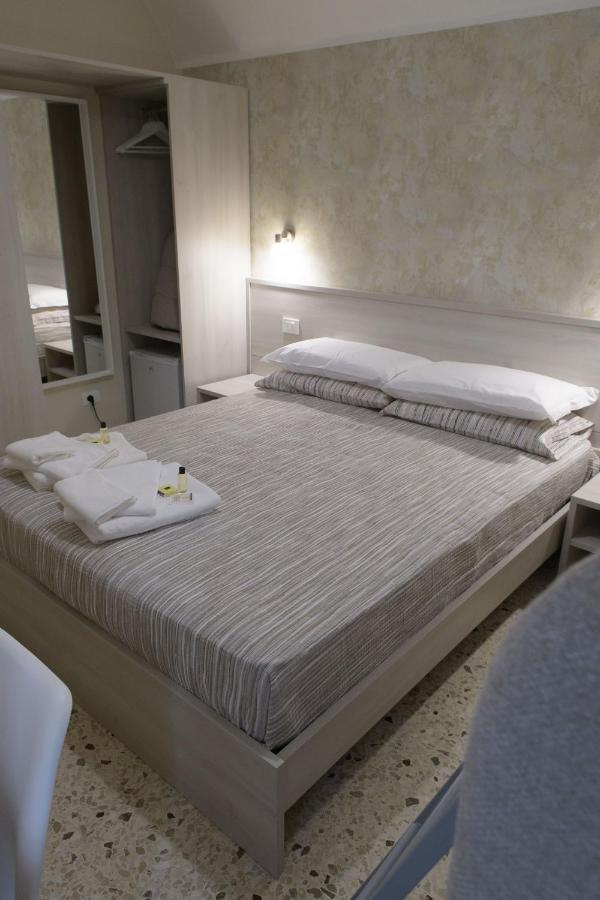 Quadruple Room Private Bathroom