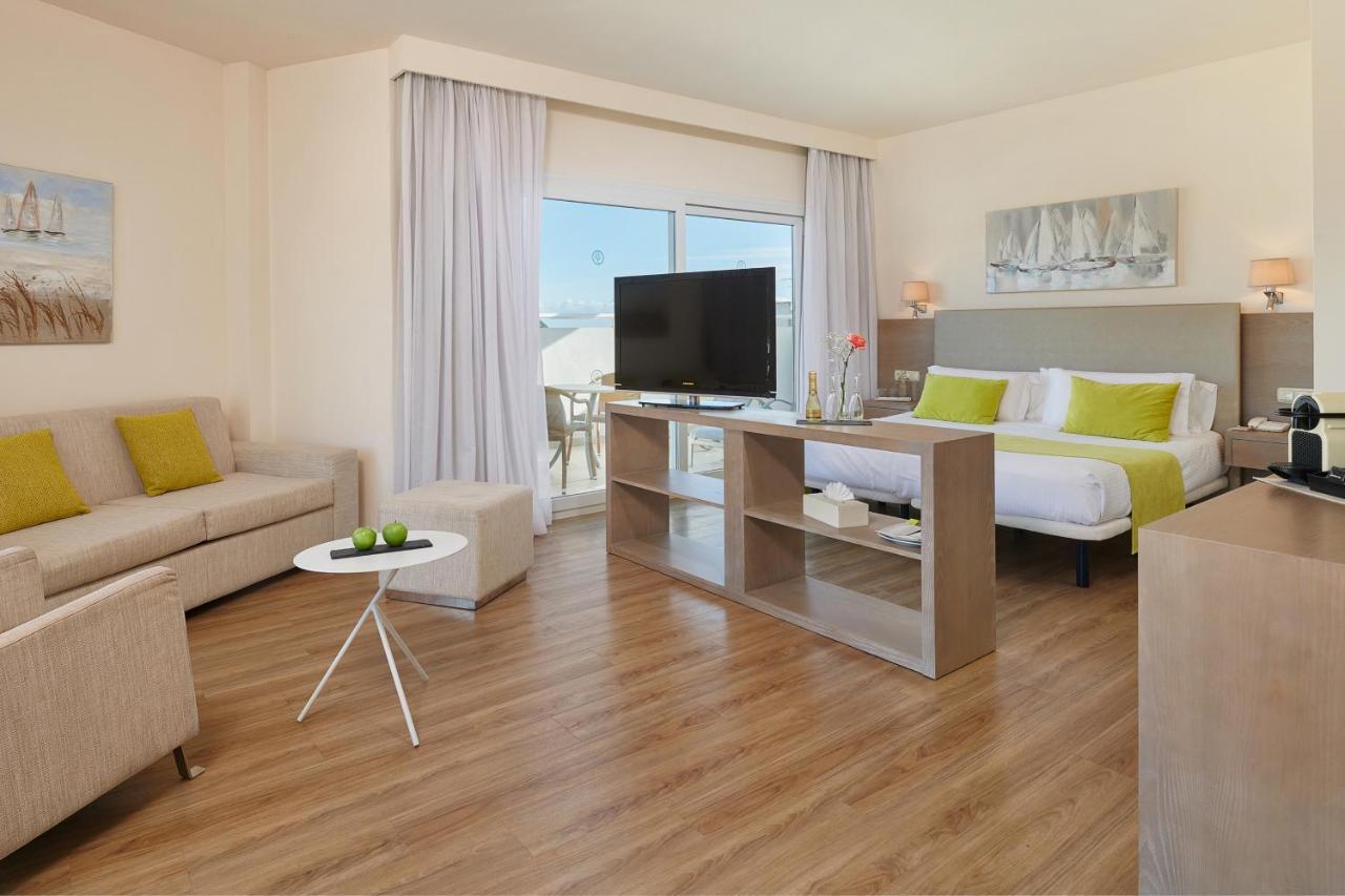 Junior Suite with Balcony (Adults only)