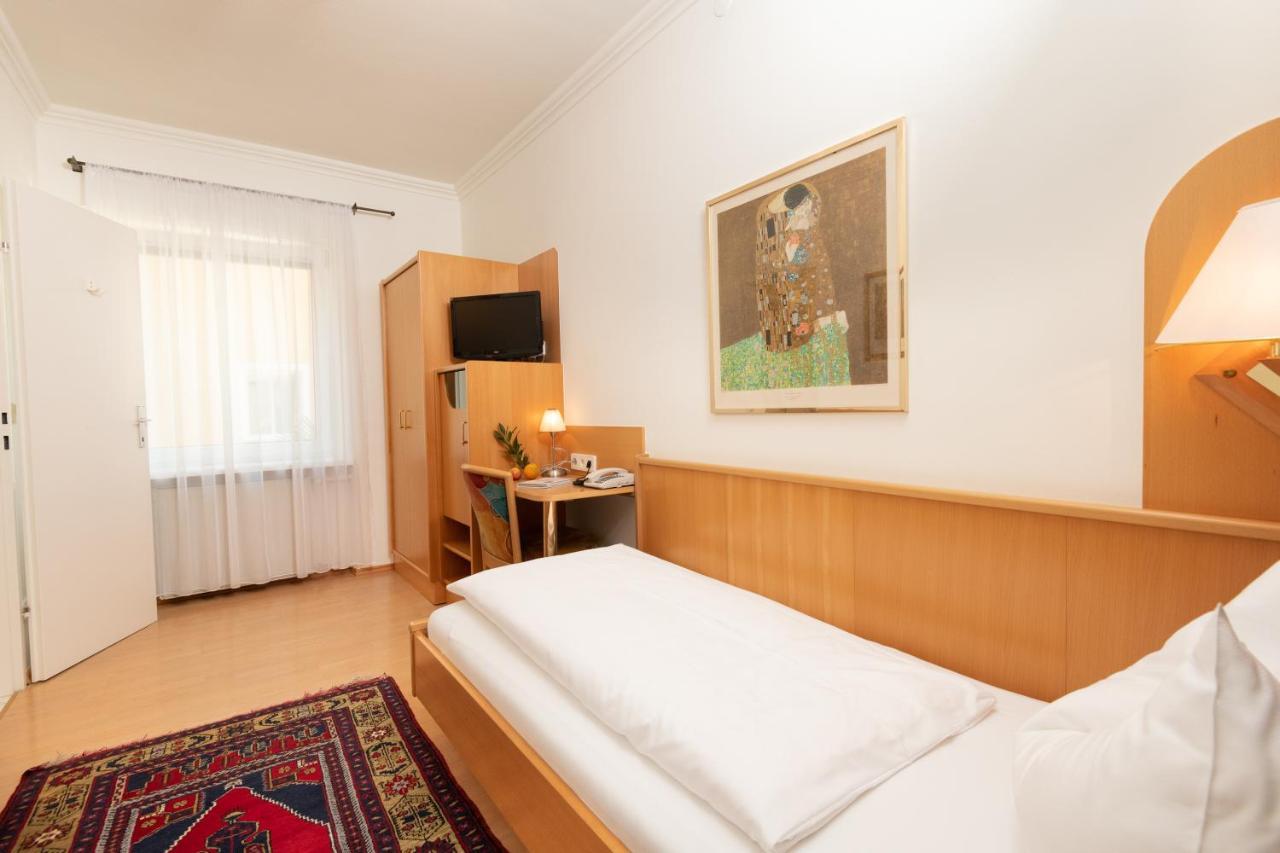 Small Budget Single Room