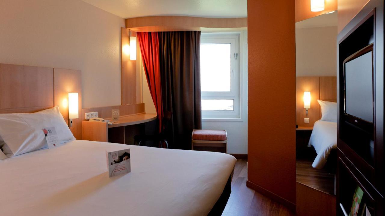 Standard Room 1 Double Bed