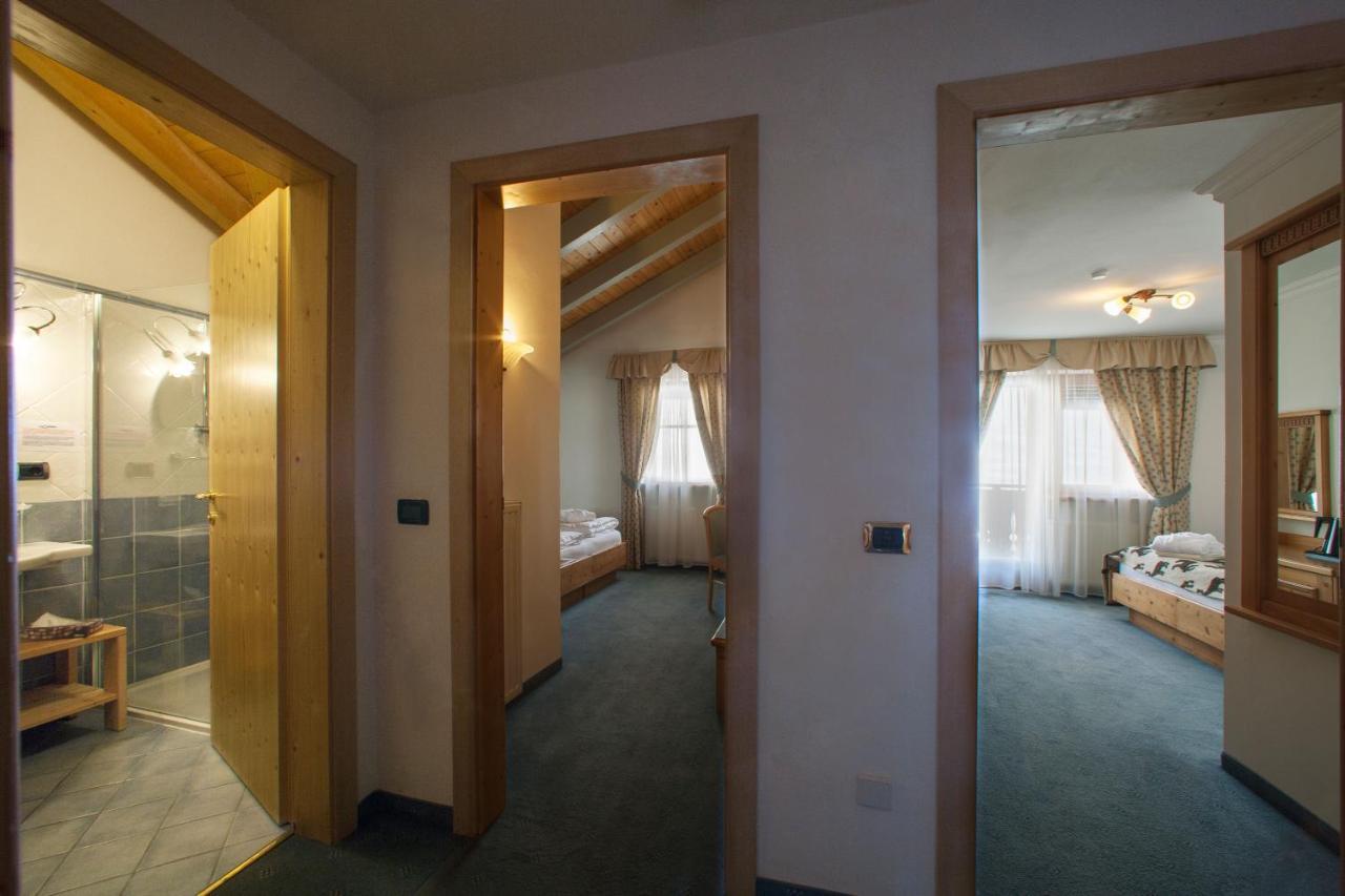 Familienzimmer mit Gemeinschaftsbad