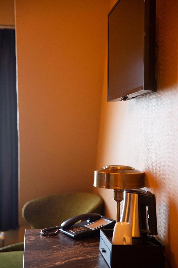 Deluxe Small Single Room