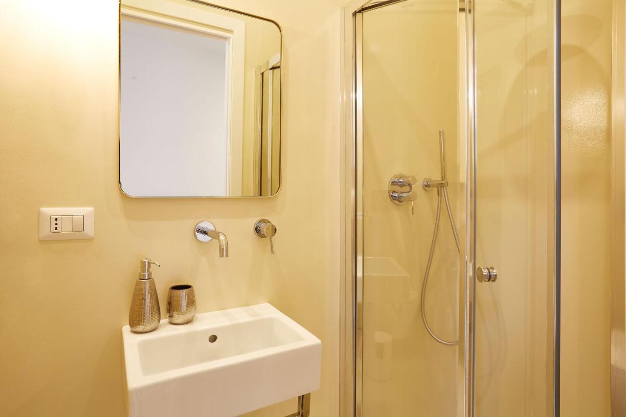 Single Room Terrace