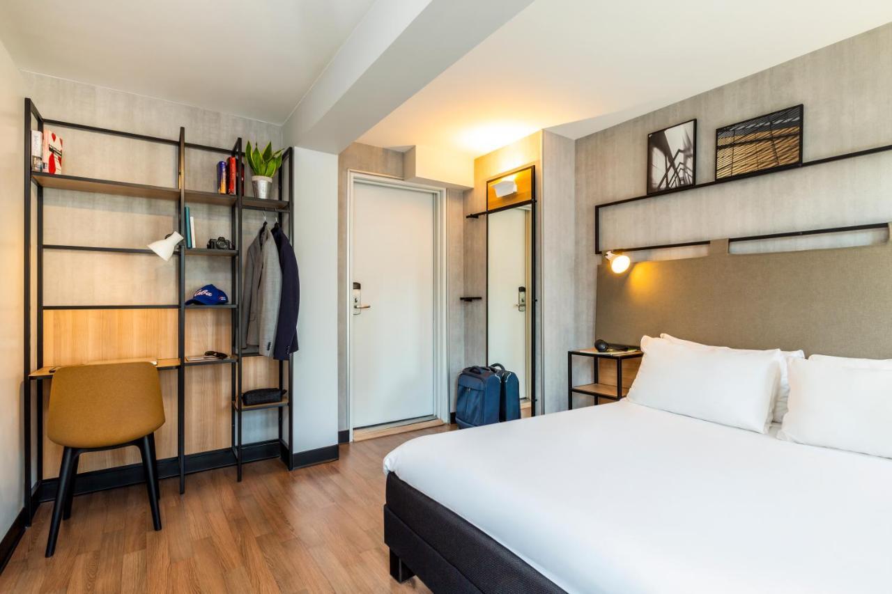 Quarto Twin Standard