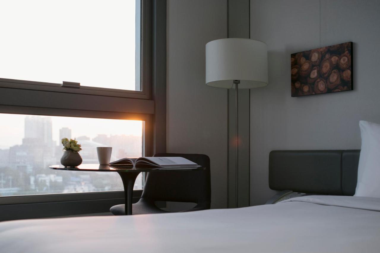 Sunrise Deluxe Kamer met Kingsize Bed