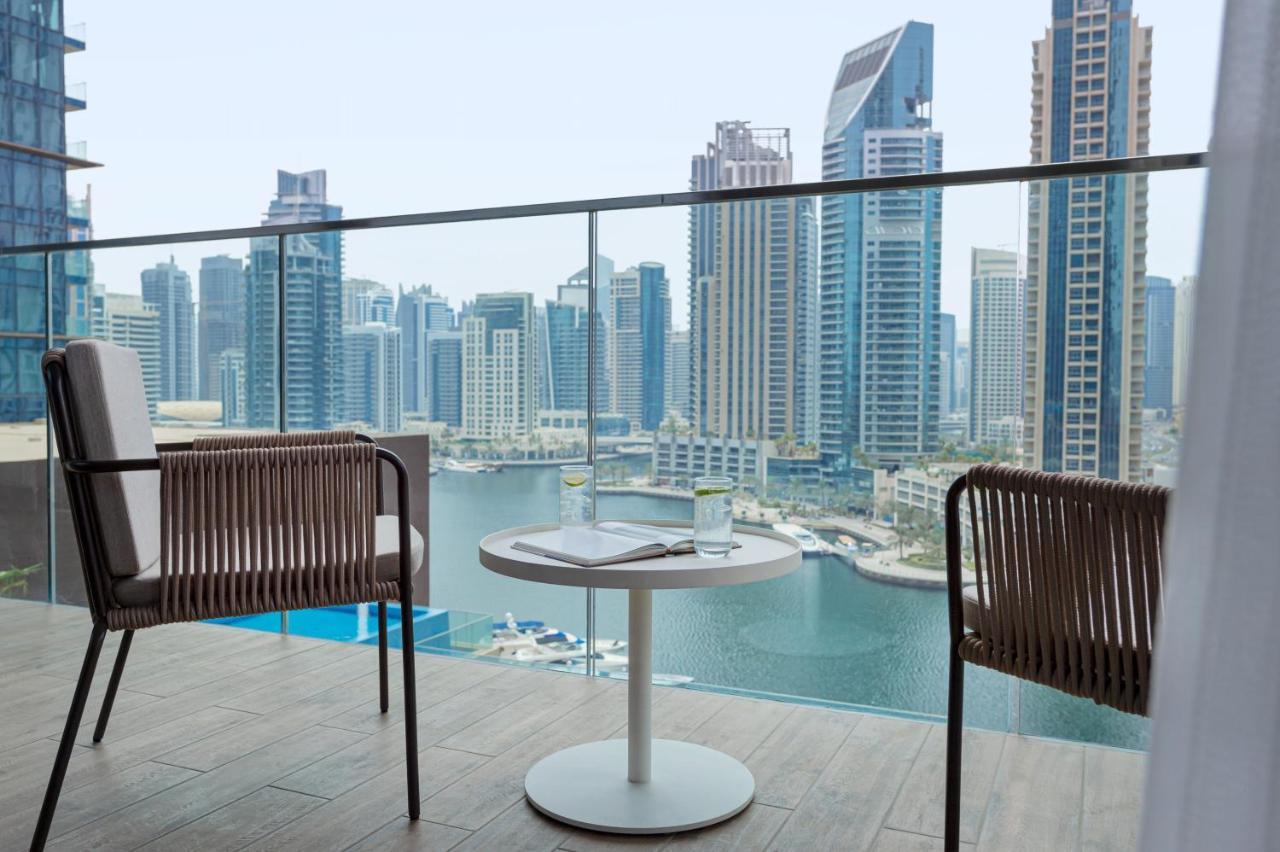 Premium Two Bedroom Suite Balcony & Marina View