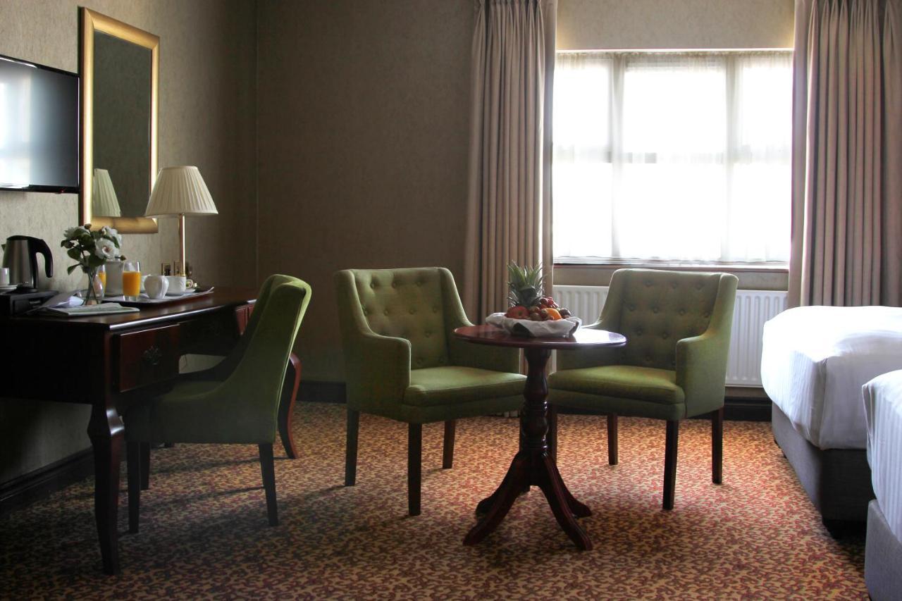 Double Room,1020858193:JPEG