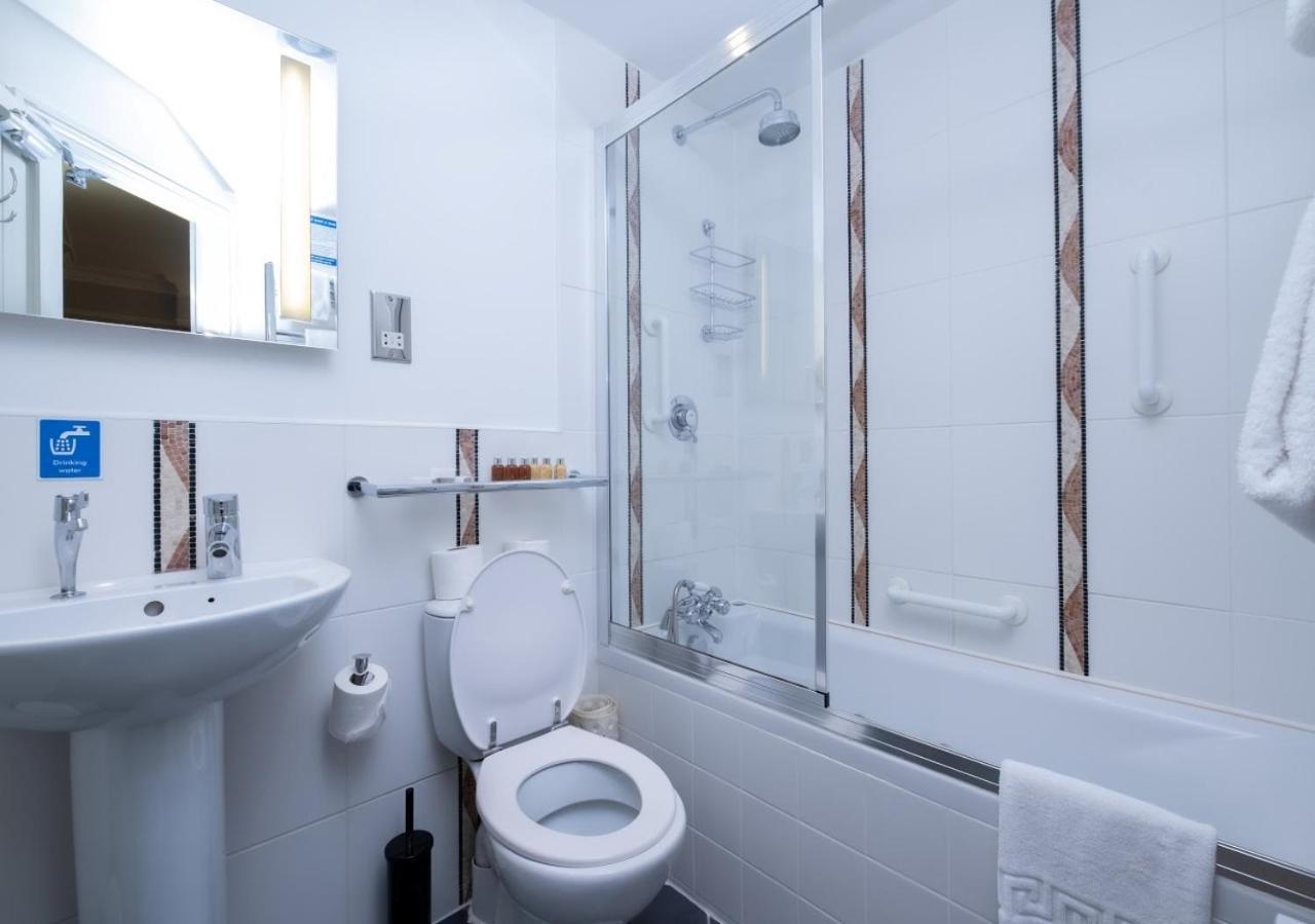 Triple Room,1195754146:JPEG