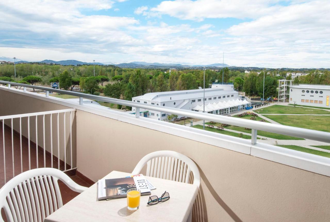 Standard Double or Twin Room with Balcony,1022566216:JPEG