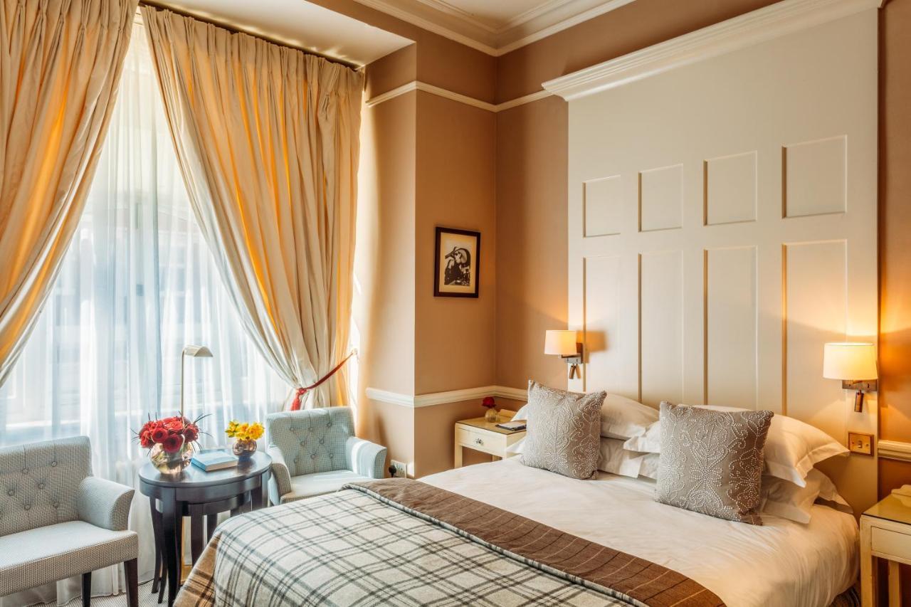 Superior Queen Room at 11 Cadogan Gardens,969281542:JPEG