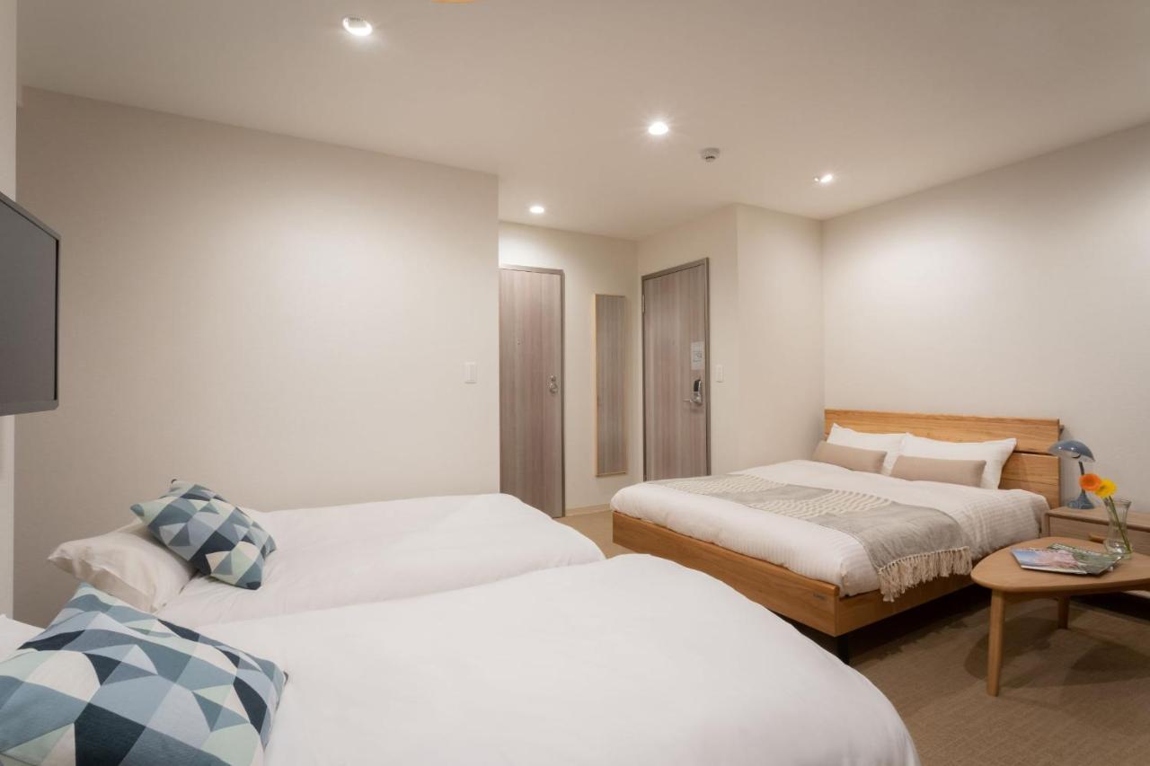 Quadruple Room Bath
