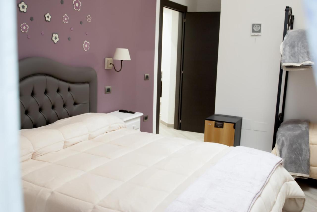 Deluxe Quadruple Room Private Bathroom