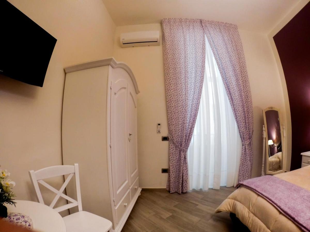Deluxe Quadruple Room Private Bathroom