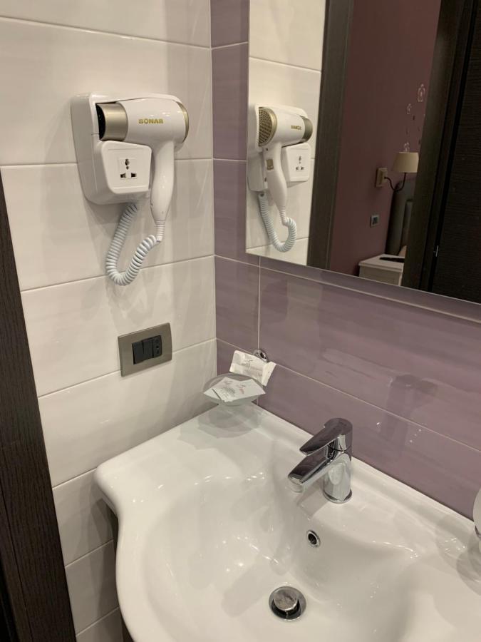 Deluxe Quadruple Room Private Bathroom
