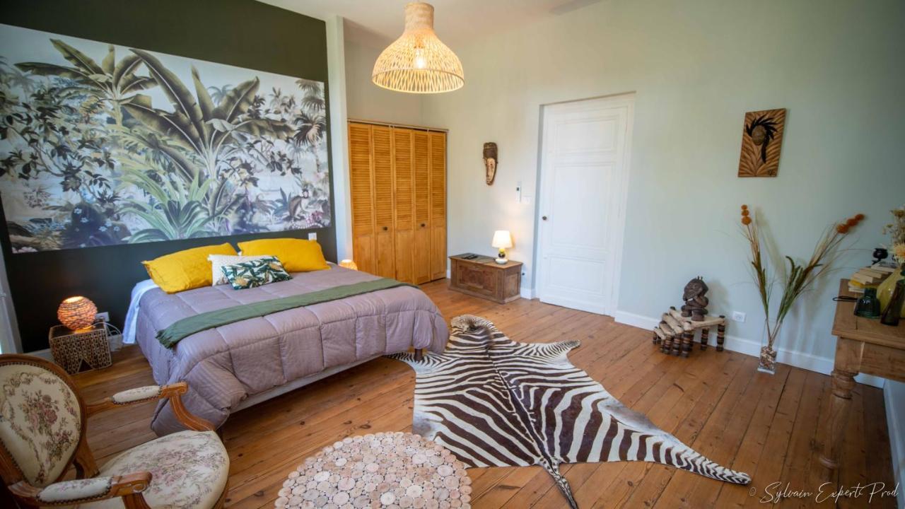 Double Room Private Bathroom