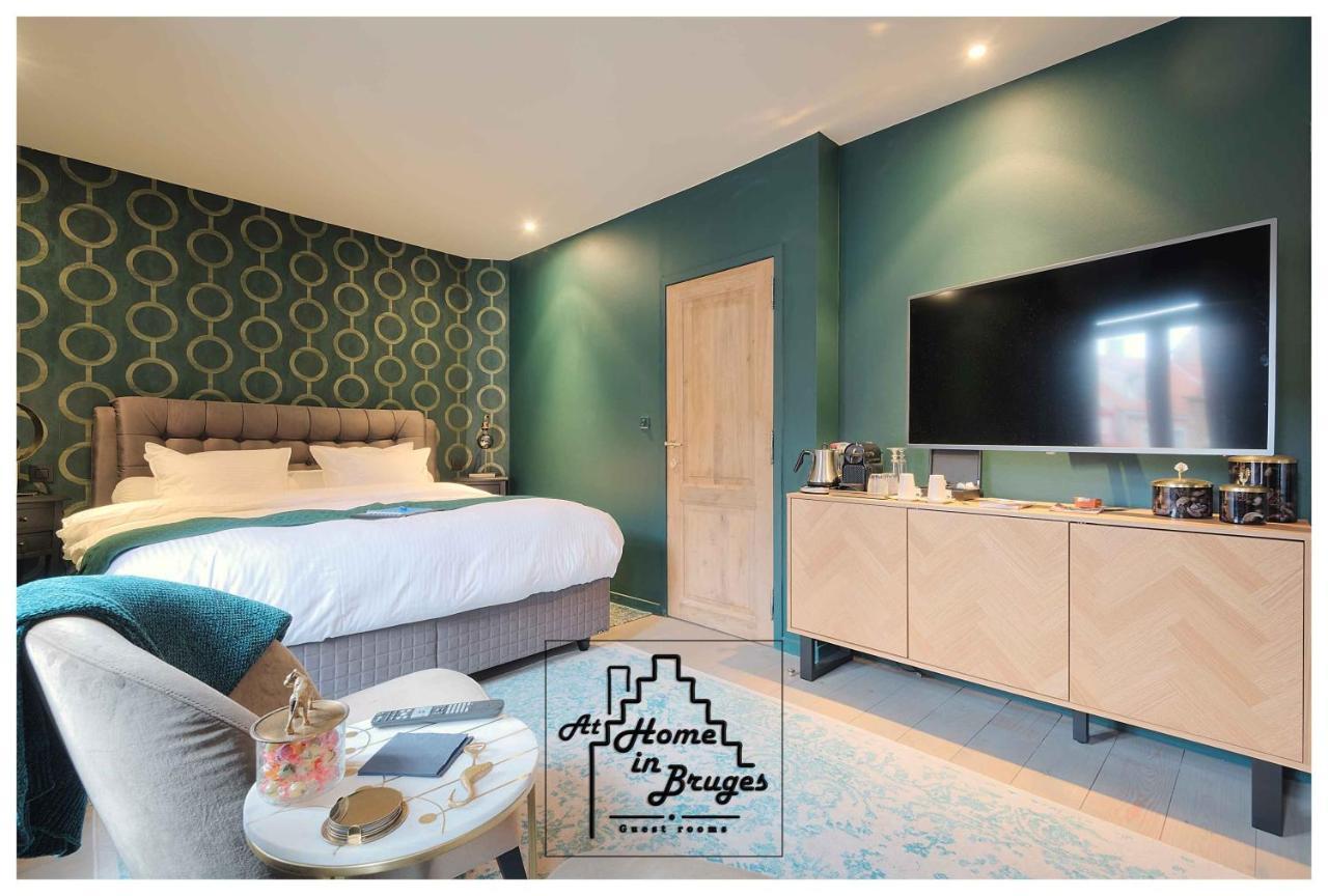 Deluxe King Suite