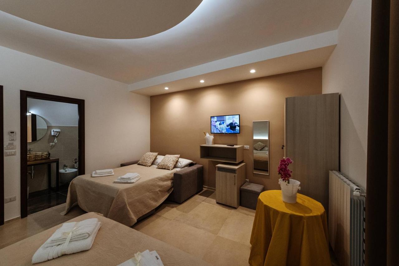 Deluxe Queen Room Two Queen Beds