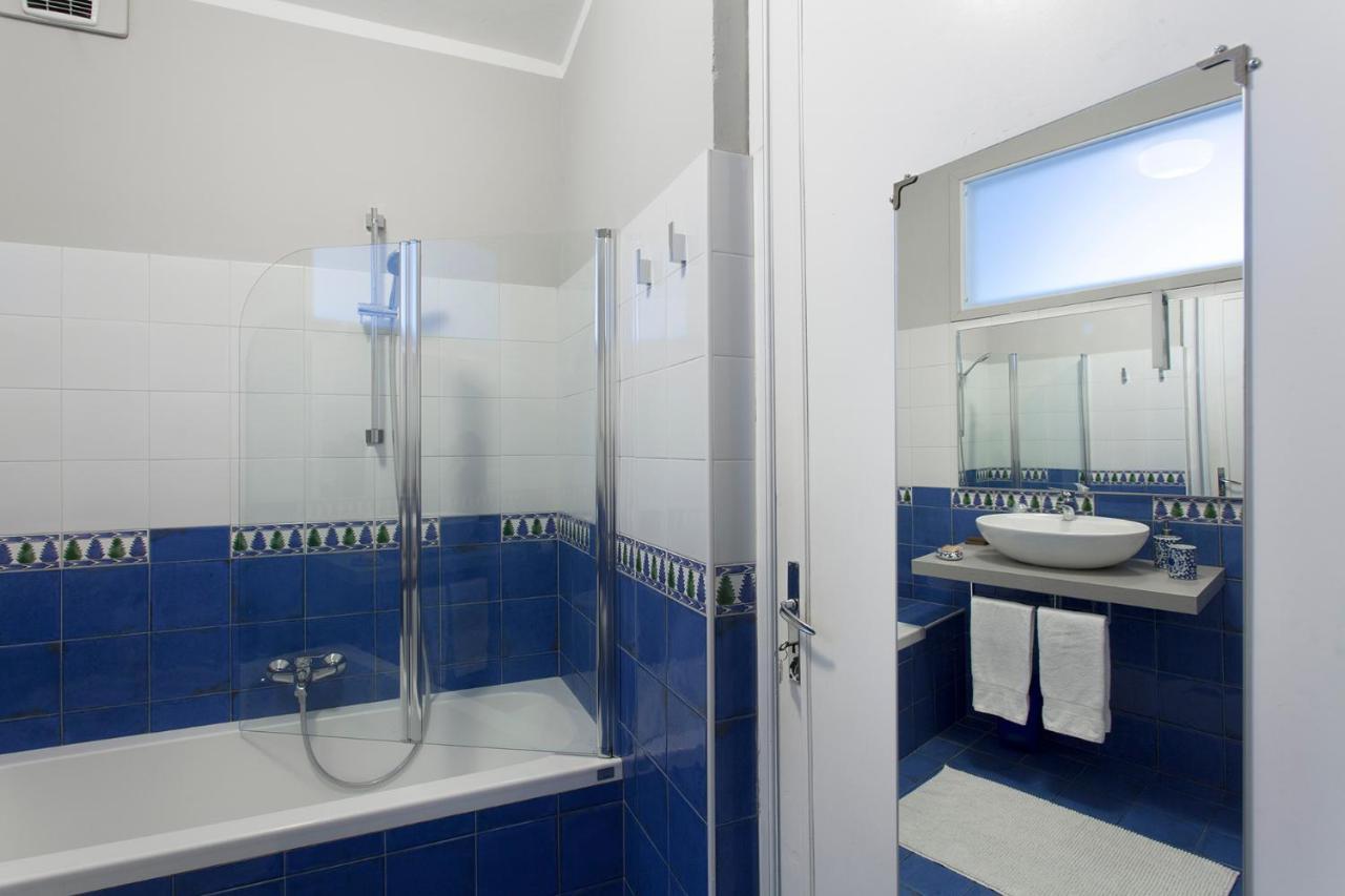 Quadruple Room Private External Bathroom