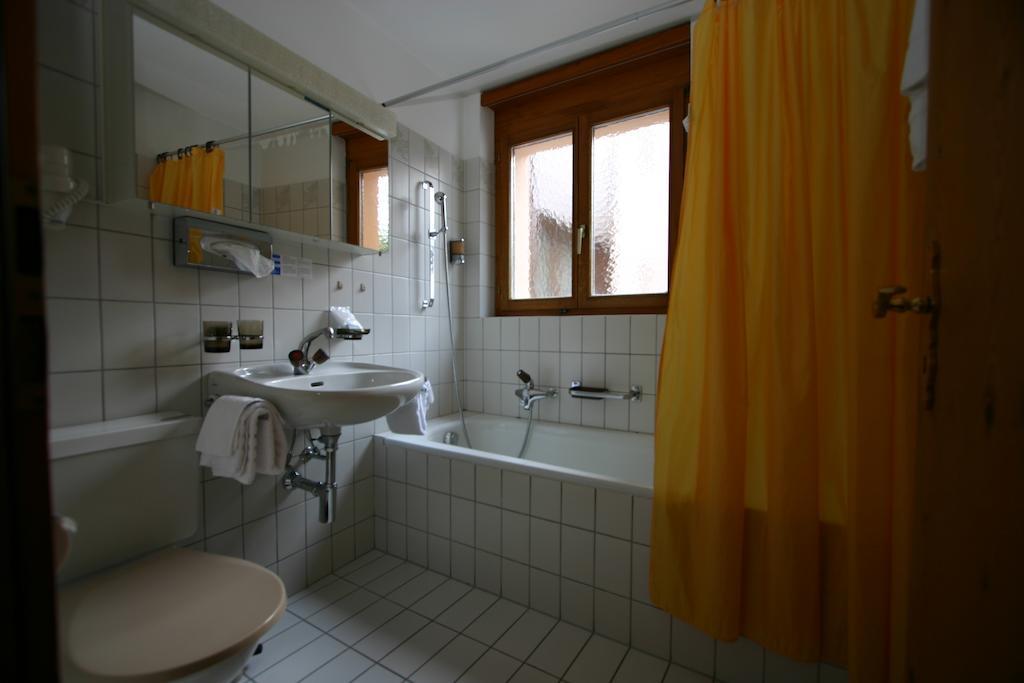 Double Room,107069250:JPEG