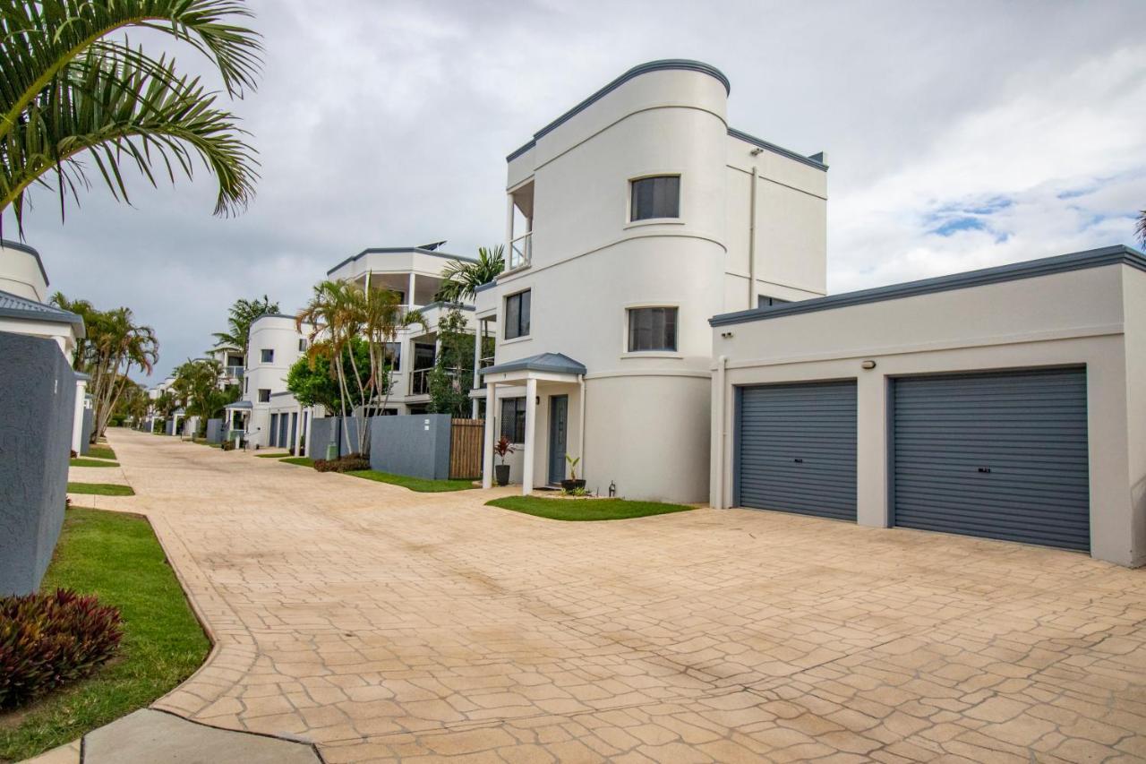Three-Bedroom Apartment,1088420017:JPEG