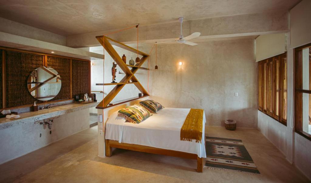 Master Plunge Pool Panoramic View