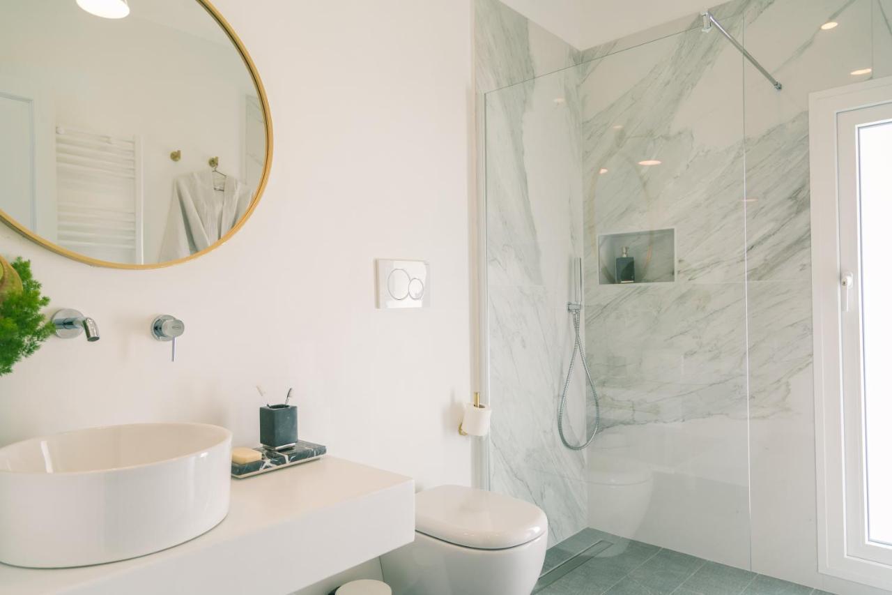 Double Room Private External Bathroom