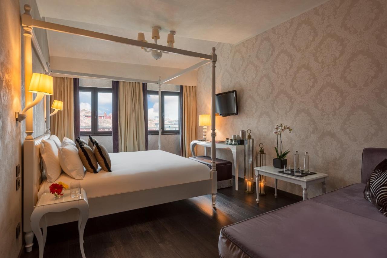 Junior Suite with Canal View,1088787484:JPEG