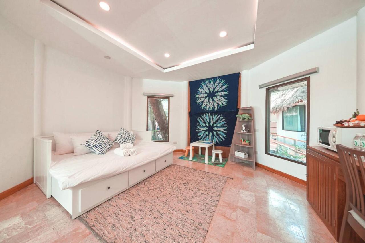 Camera Familiare con Vista Mare