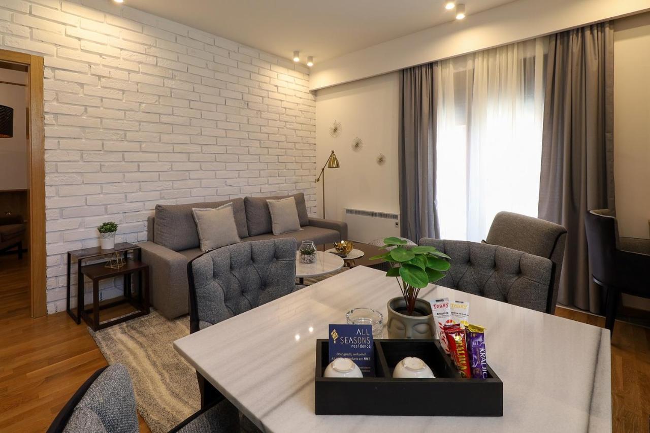 Deluxe Queen Suite