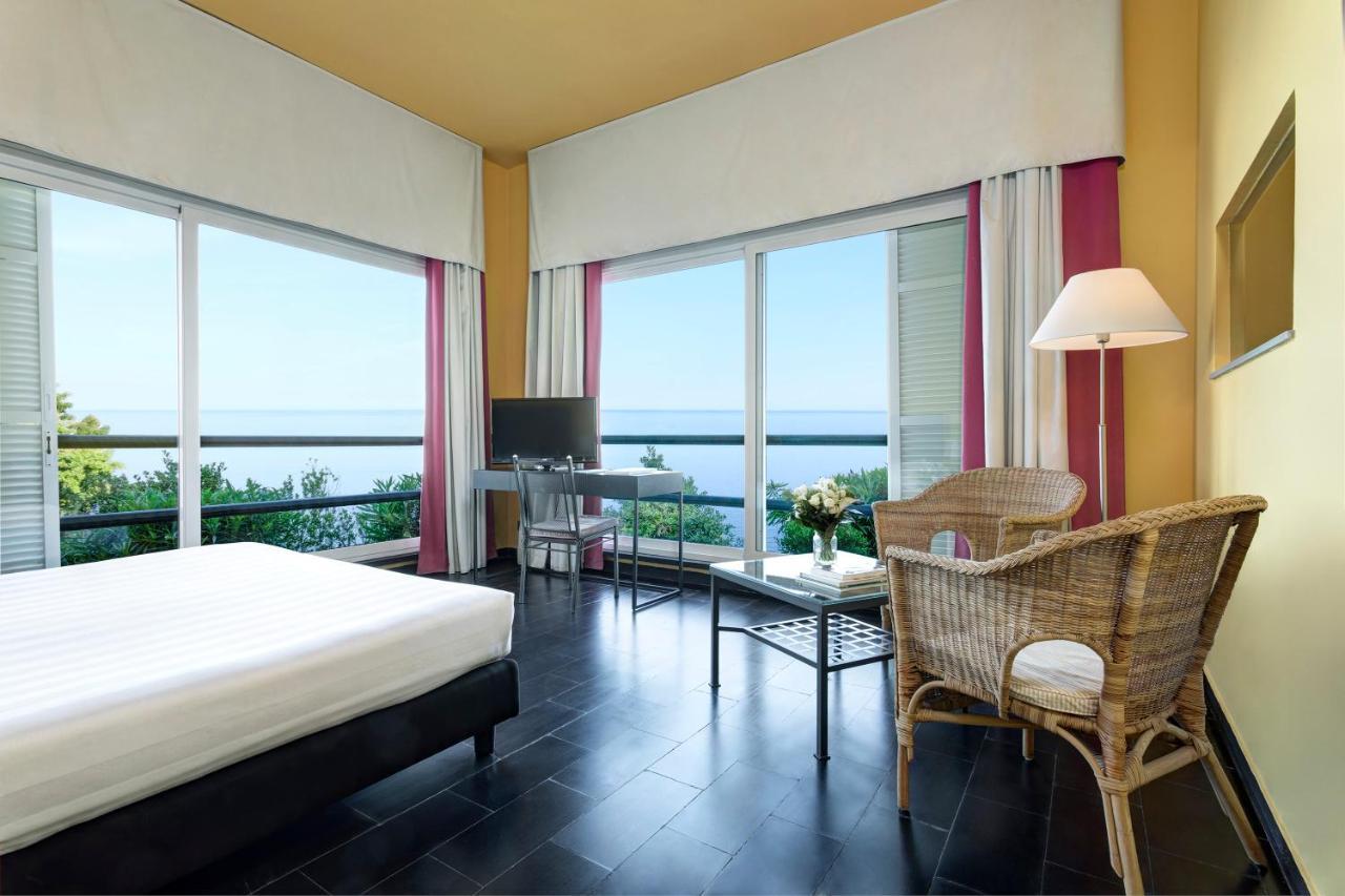 Double Room Sea View
