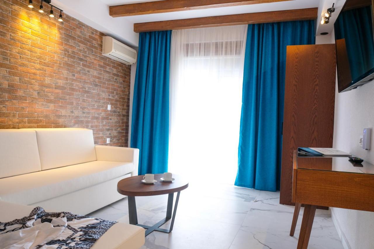 Suite met Uitzicht op het Zwembad