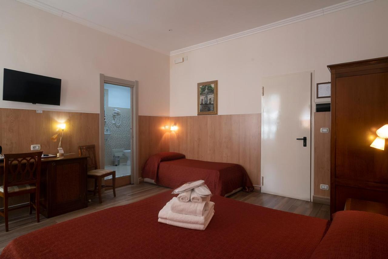 Quadruple Room,1122121905:JPEG
