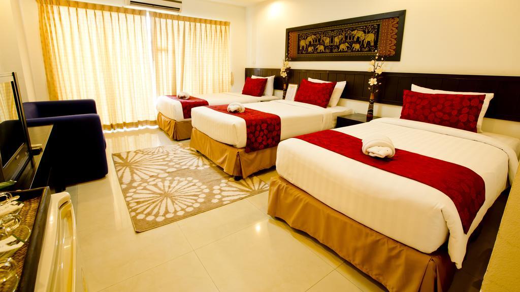 Deluxe Triple Room,112896555:JPEG