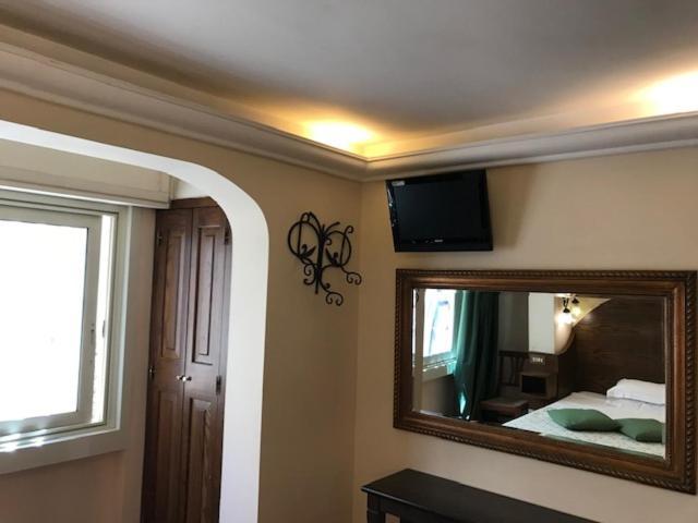 Single Room with Private Bathroom,1132659558:JPEG