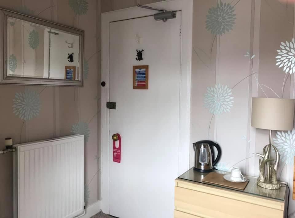 Budget Single Room