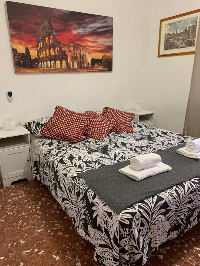 Double Room with Shared Bathroom,1136855278:JPEG