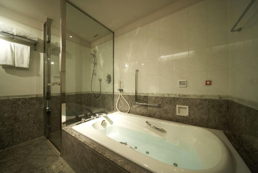 Quarto Standard com 2 Camas de Solteiro - Não Fumantes