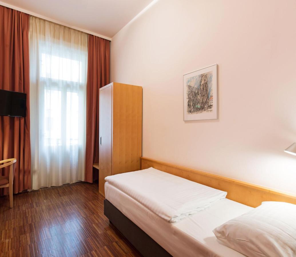 Superior Single Room