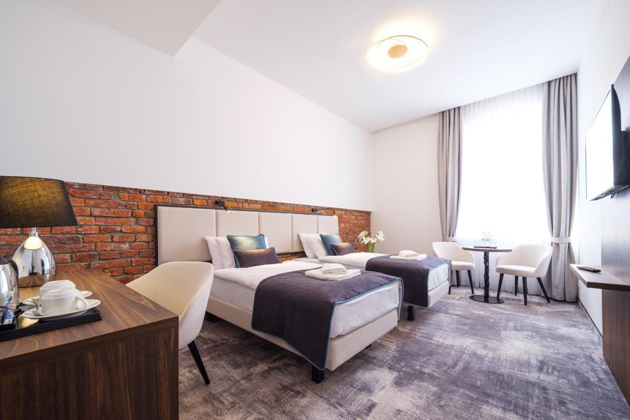 Double or Twin Room Extra Bed