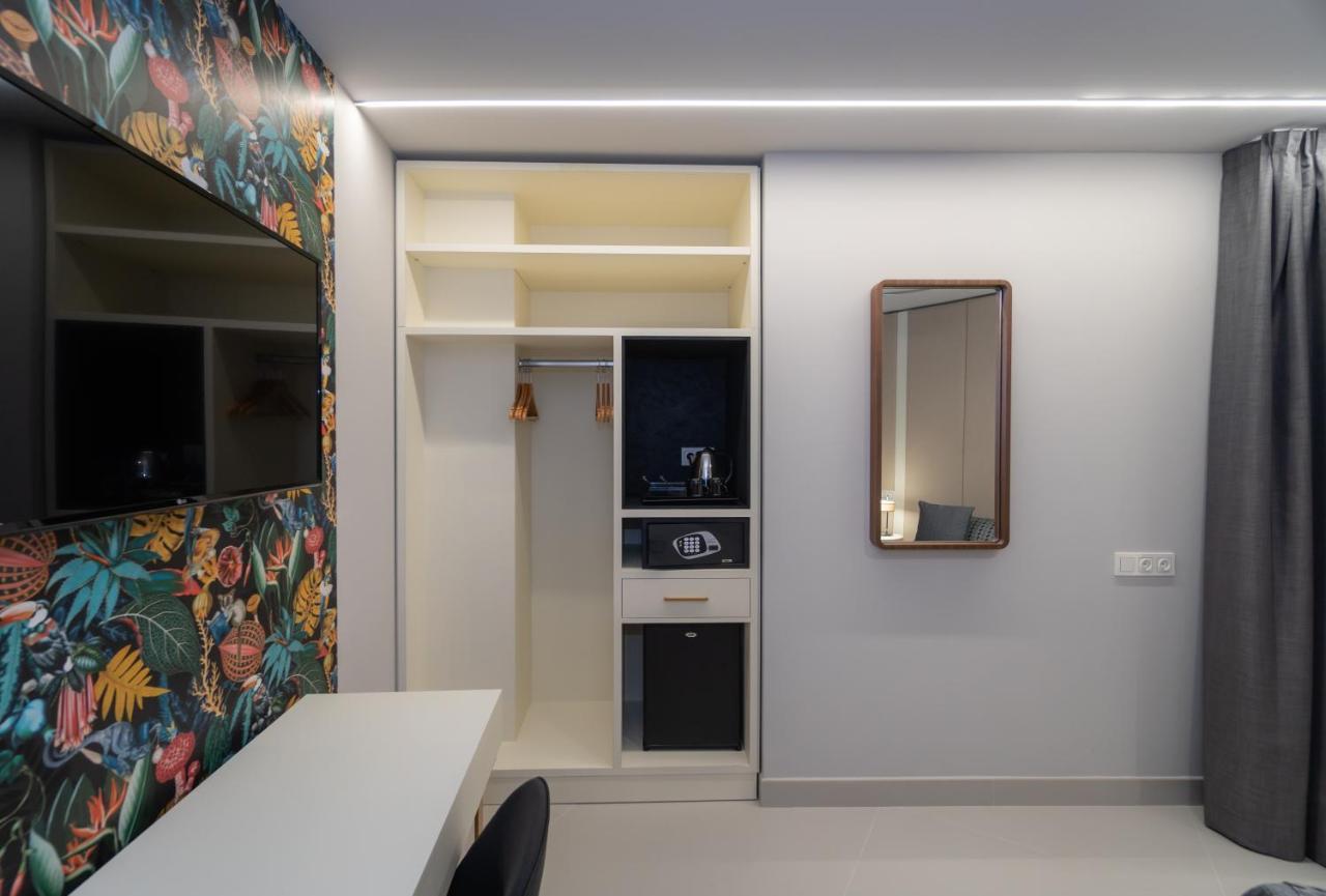 Interior Double Room disability access