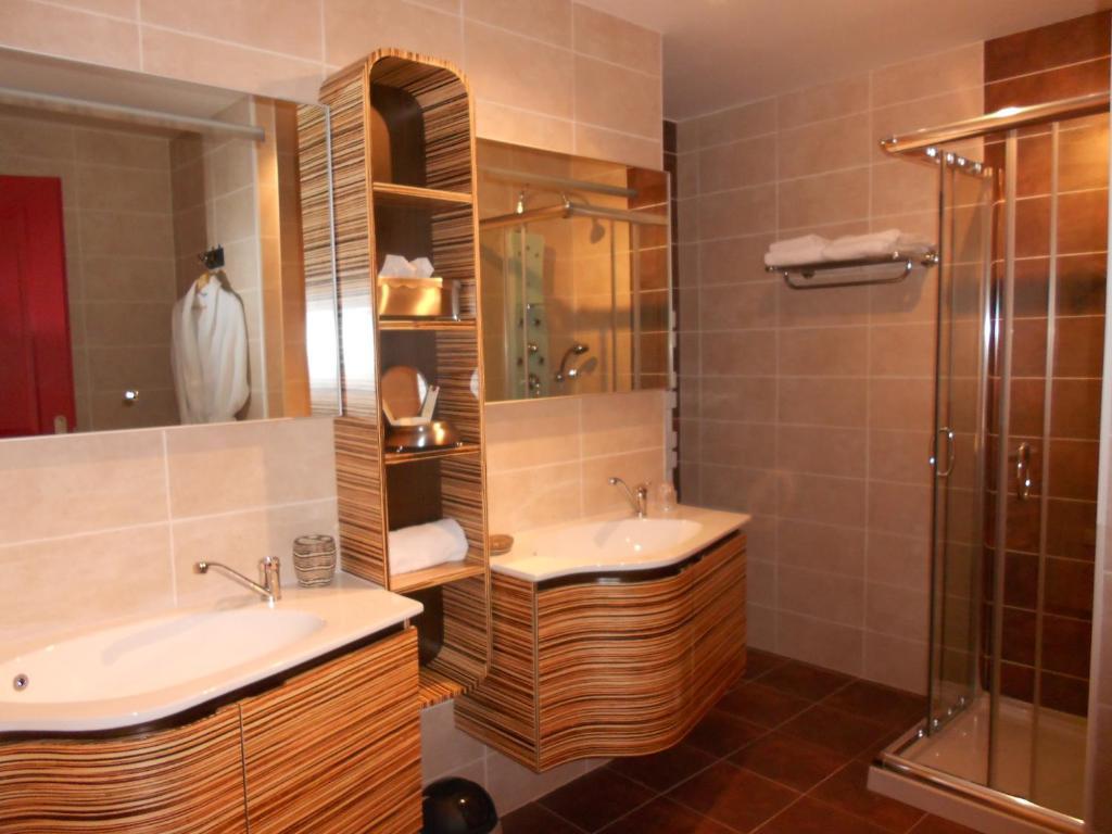 Prestige Double Room,464138769:JPEG