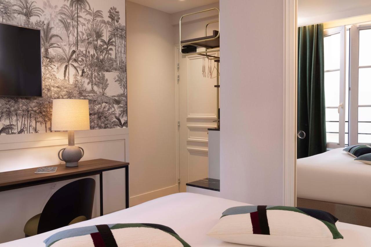 Double Room Exotique