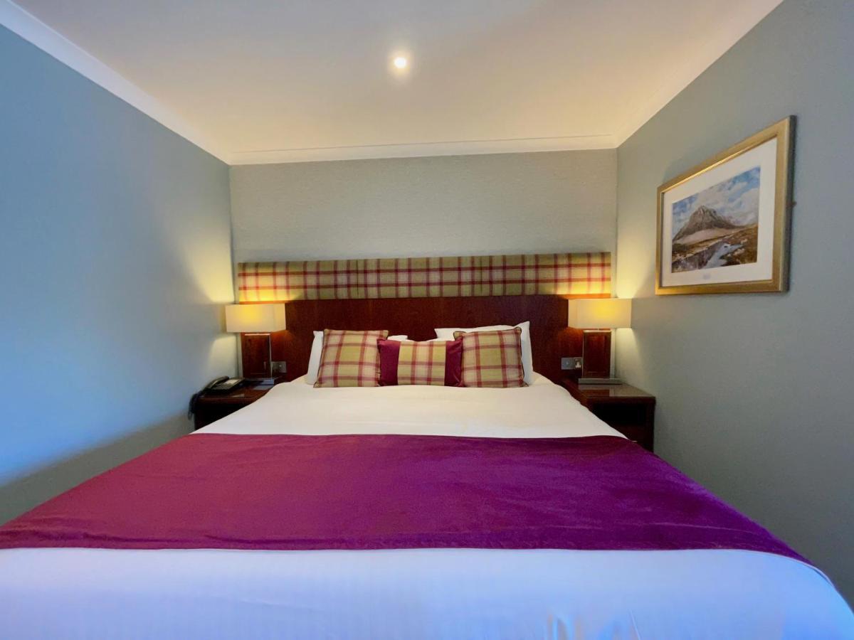King Room with Balcony
