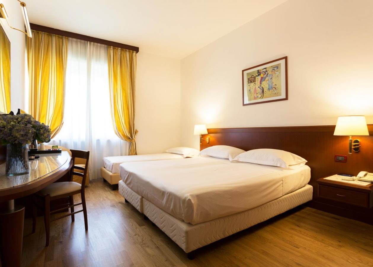Classic Triple Room,1216160542:JPEG