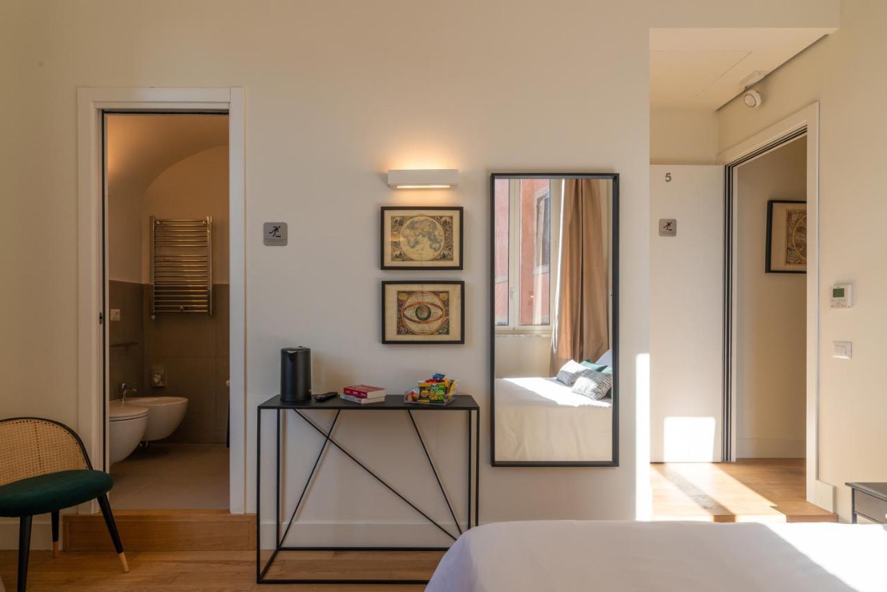 Double Room Private Bathroom