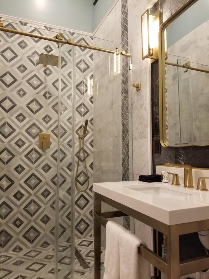 Deluxe Doppelzimmer mit Dusche