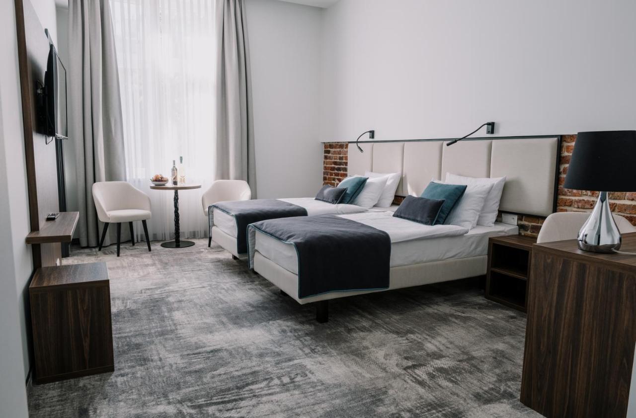 Double or Twin Room Extra Bed