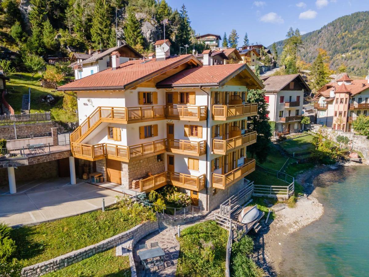 Apartment Lake View